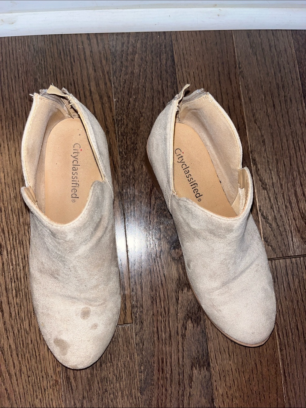 Cityclassified Light Beige Suede Ankle Booties